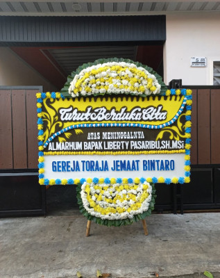 Papan Bunga Duka di Ranca Sanggal